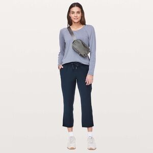 Lululemon On The Fly Crop Pants Travel Activewear Yoga Lightweight Workout Gym